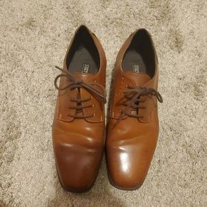 Boys Used Shoes, Size 6